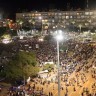 המחאה חזרה לרחוב – בקטן/ יעל ברנובסקי, יורי ילון, גדי גולן ודניאל סיריוטי