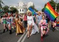 “חותרים נגד האפלייה”: 8,000 איש במצעד הגאווה בקייב